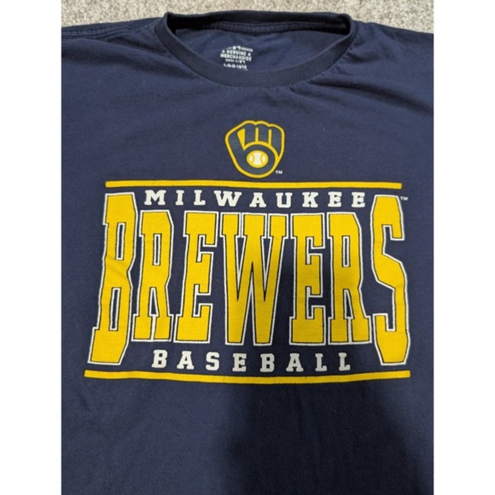 Milwaukee Brewers MLB Boy's Youth‎ Crew Neck T-Shirt Large 12/14 - Picture 2 of 6
